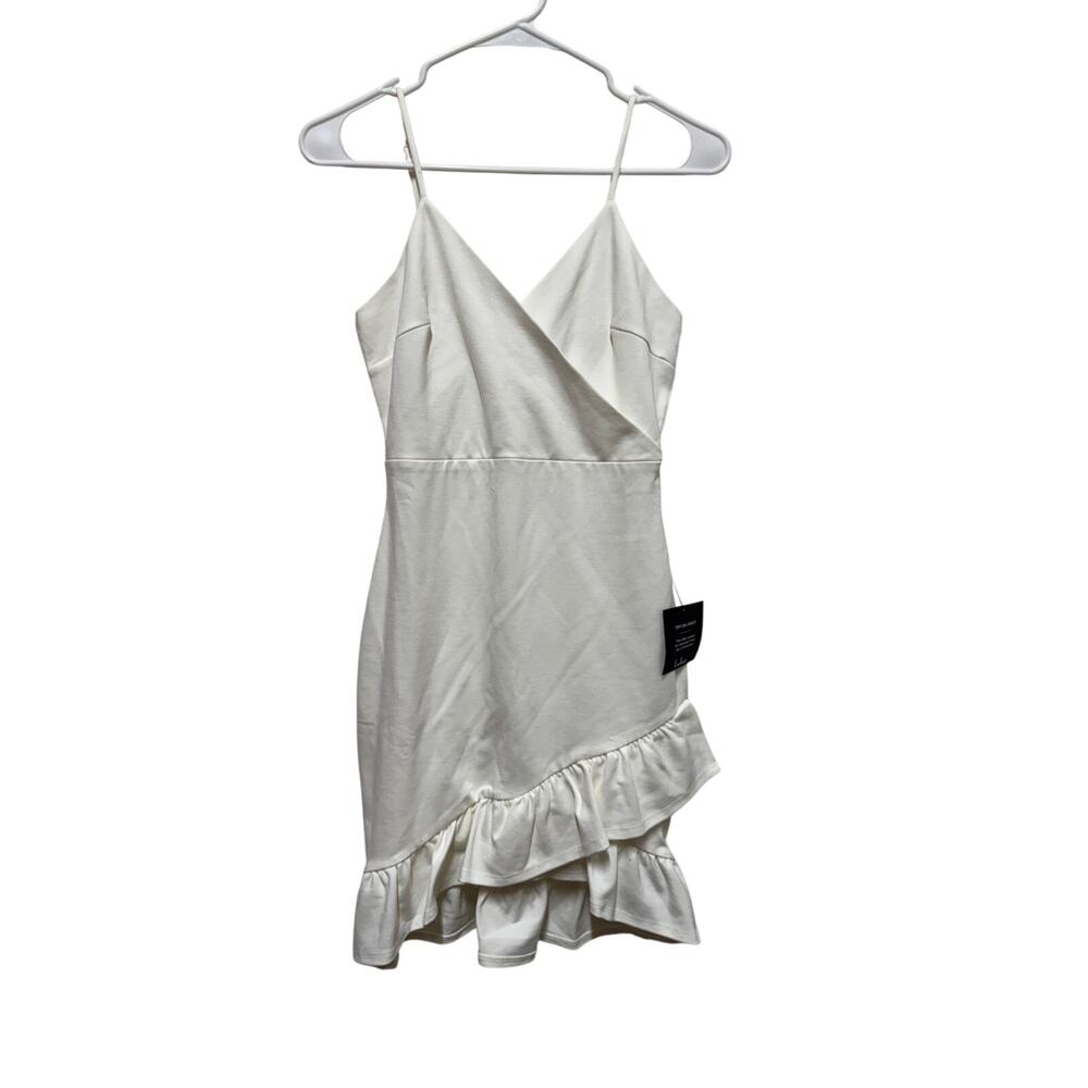 NWT Lulus White Dress  Tank Ruffle Small